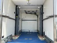 2023 FORD E350 7.3L GAS WITH REFRIGERATED BOX TRUCK *40K MILES* NOBLE - Image 9