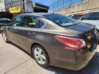 2013 NISSAN ALTIMA 2.5 SL. LEATHER, BOSE, BACKUP CAMERA, REMOTE START! JAMAICA - Image 6