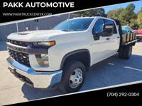 2022 Chevrolet Silverado 3500 HD 4x4 Flatbed Farm Hauler Work Truck Peachland, NC - Image 2