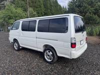 Toyota Super Custom Van - 4WD Diesel - Camper Turbo Diesel - Image 6