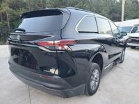2022 Toyota Sienna XLE Hybrid Braun Ability Wheelchair Mobility Van Peachland - Image 6
