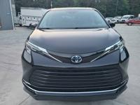2022 Toyota Sienna XLE Hybrid Braun Ability Wheelchair Mobility Van Peachland - Image 9