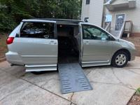 Handicap van 2008 Toyota Sienna city of atlanta - Image 7
