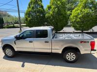 This 2022 FORD F250 4WD V8 CREW CAB 7.3L FX4 LONG BED LIFTED PHILADELPHIA - Image 7