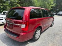 2015 Chrysler Town and Country Touring L * Low miles * Fully loaded city of atlanta - Image 5