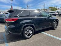 2019 Toyota Highlander XLE V6 AWD (Natl) LOW WEEKLY PAYMENTS! + IF WE CANT APPROVE YOU, NO ONE CAN!!! - Image 8