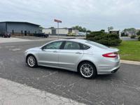 2016 Ford Fusion Calumet City - Image 4