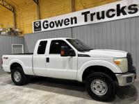 2016 Ford F250 XL Fx4 Extended Cab 4wd Super Duty Mid TN - Image 2