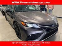 2022 Toyota Camry Hybrid XSE + Power Motors - Image 6