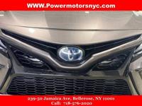 2022 Toyota Camry Hybrid XSE + Power Motors - Image 8
