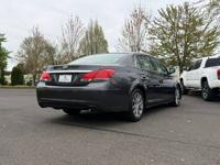2011 Toyota Avalon Limited Sedan 4D Hayden Island - Image 9