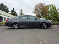 2011 Toyota Avalon Limited Sedan 4D Hayden Island - Image 10
