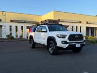 2022 Toyota Tacoma Double Cab TRD Off-Road Pickup 4D 5 ft Hayden Island - Image 3