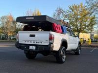 2022 Toyota Tacoma Double Cab TRD Off-Road Pickup 4D 5 ft Hayden Island - Image 9