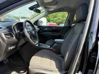 2020 Chevrolet Equinox LT CRYSTAL AUTO SALES INC ~ 2204 Nolensville Pike NASHVILLE - Image 8