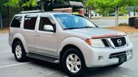 2011 Nissan Pathfinder SV - excellent condition Acworth - Image 4