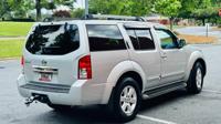 2011 Nissan Pathfinder SV - excellent condition Acworth - Image 5