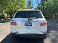 2011 GMC Acadia SLT2 AWD Salem, Oregon - Image 6