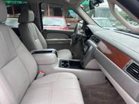 2008 GMC Yukon SLT 4WD SUV Salem, Oregon - Image 10