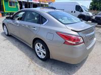 2013 Nissan Altima 2.5 West Mount Houston - Image 4