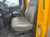 2021 GMC SAVANA 3500 6.6 V8 16 FOOT BOX TRUCK DUALLY WITH LOADING RAMP WHEAT RIDGE COLORADO - Image 8