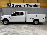 2017 Ford F250 XL Extended Cab 2wd Utility Bed Back Up Camera Mid TN - Image 5
