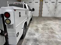 2017 Ford F250 XL Extended Cab 2wd Utility Bed Back Up Camera Mid TN - Image 9