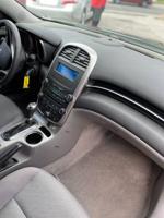 2015 CHEVY MALIBU - LOW MILES & FUEL EFFICIENT!!! Nashville - Image 8