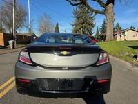2017 Chevy Volt | 60+ MPG | 50+ EV RANGE | Clean Title | Hybrid Vancouver - Image 5