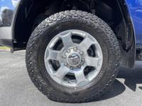 2016 RAM 2500 SLT 4x4 4dr Crew Cab 6.3 ft. SB Pickup + Gator Truck Center of Ocala - Image 9