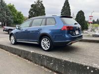 2017 Volkswagen Golf Alltrack AWD All Wheel Drive VW S Wagon Mc Cord's Vancouver Toyota - Image 7