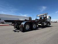 1999 *Peterbilt* *320* *Dumpster* Rolloff Truck Peterbilt 320 - Image 8