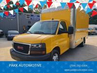 2022 GMC Savana 3500 17ft Cargo Box Truck Cutaway Work Delivery Van Peachland, NC