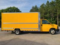 2022 GMC Savana 3500 17ft Cargo Box Truck Cutaway Work Delivery Van Peachland, NC - Image 7