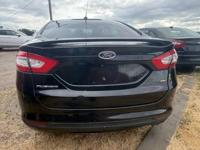 2013 ford fusion se Salem - Image 3