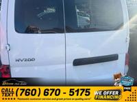 2015 Nissan NV200 NV 200 NV-200 S Cargo Mini Van PRICED TO SELL! Bloom Auto Sales - Image 7