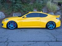 2012 Hyundai Genesis 3.8 Track Coupe NAV Leather 6 Speed Manual EASY FINANCING GREAT INVENTORY - Image 3