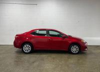 2017 Toyota Corolla LE north chicagoland - Image 3