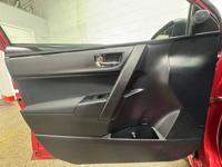 2017 Toyota Corolla LE north chicagoland - Image 10