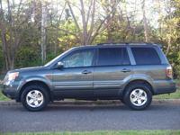 2008 Honda Pilot VP 4x4 4dr SUV East Brunswick, NJ - Image 3