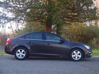 2015 Chevrolet Cruze 1LT Auto 4dr Sedan w/1SD East Brunswick, NJ - Image 6