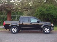 2010 Nissan Frontier SE V6 4x4 4dr Crew Cab SWB Pickup 5A East Brunswick, NJ - Image 6