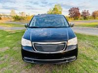 2016 Chrysler Town & Country Touring L 4dr Mini Van _Chrysler_ _Town & Country_ _Sedan_ - Image 7