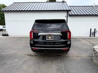 2021 GMC Yukon XL Denali 4x4SUV 4 x 4 SUV 4-x-4-SUV Gaven Commercial Truck Center - Image 10