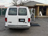 2011 Ford E-Series E 350 SD XLT 3dr Extended Passenger Van Handicap Va seattle - Image 6