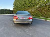 Clean title in hand! Mercedes-Benz 2013 E350 4 Matic, V6 3.5! Brooklyn - Image 7