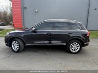 2016 Volkswagen Touareg VR6 Sport awd Super clean!! multnomah county - Image 6