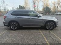 2018 bmw x5 xdrive 4.0E I Performance low miles!! multnomah county - Image 8