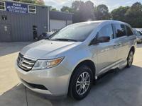 2012 Honda Odyssey EX-L VMI Mobility Van Handicap AEVIT Hand Controls - Image 3