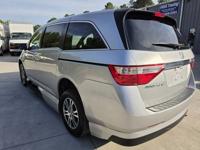 2012 Honda Odyssey EX-L VMI Mobility Van Handicap AEVIT Hand Controls - Image 5